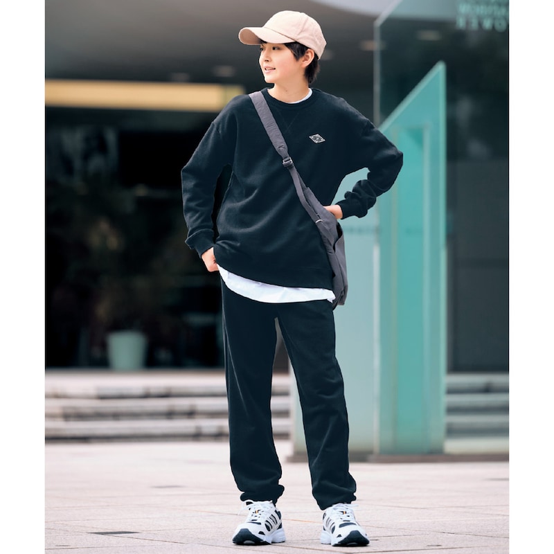 ブラック／モデル身長158cm・サイズ160