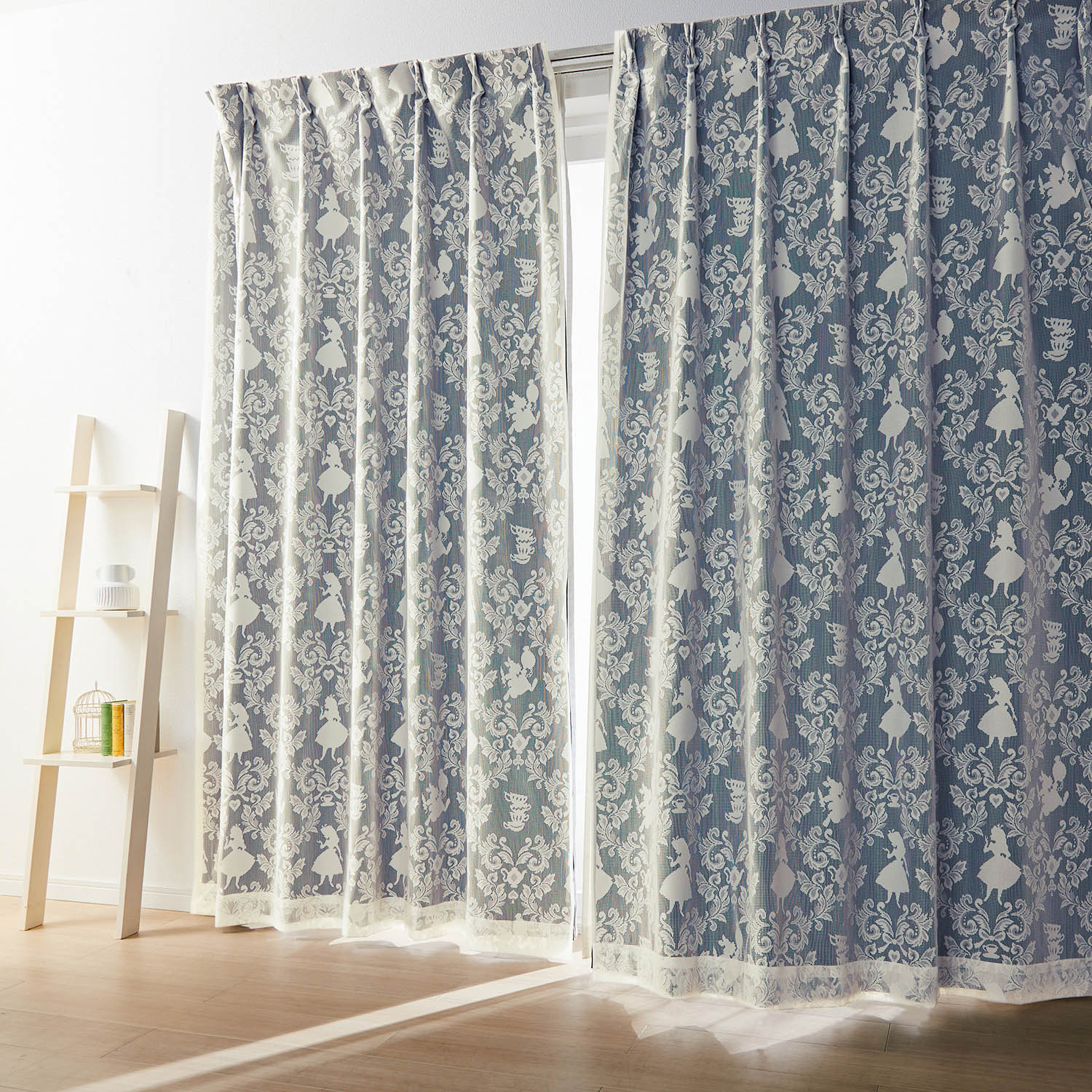 レースをかさねた2重カーテン ふしぎの国のアリス 2枚組 ディズニー Disney 通販のベルメゾンネット レースをかさねた2重カーテン ふしぎの国のアリス 2枚組 ディズニー Disney 通販のベルメゾンネット