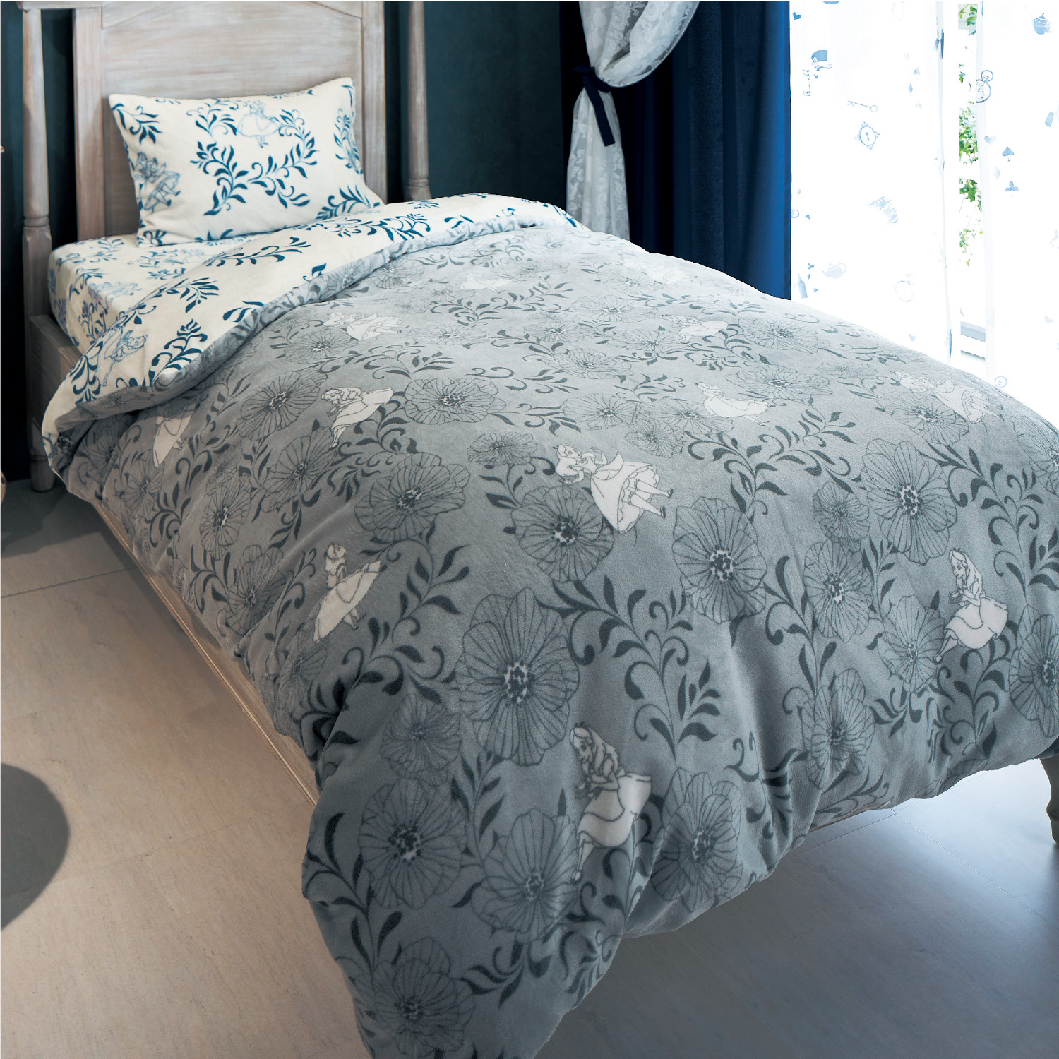 マイクロファイバーの布団カバーセット 3点 ふしぎの国のアリス ディズニー Disney 通販のベルメゾンネット マイクロファイバーの布団カバーセット 3点 ふしぎの国のアリス ディズニー Disney 通販のベルメゾンネット