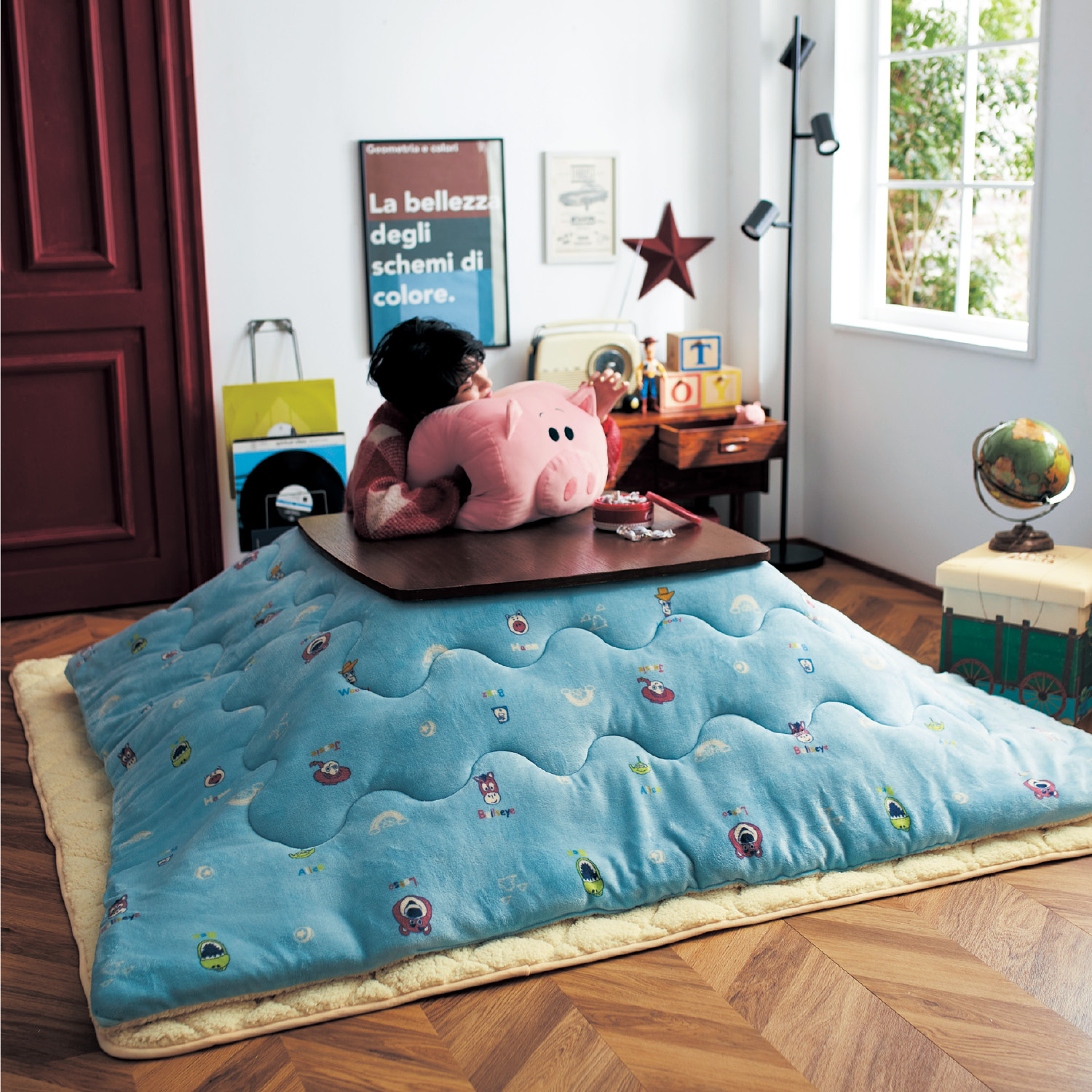 マイクロファイバーこたつ布団 トイ ストーリー ディズニー Disney 通販のベルメゾンネット マイクロファイバーこたつ布団 トイ ストーリー ディズニー Disney 通販のベルメゾンネット