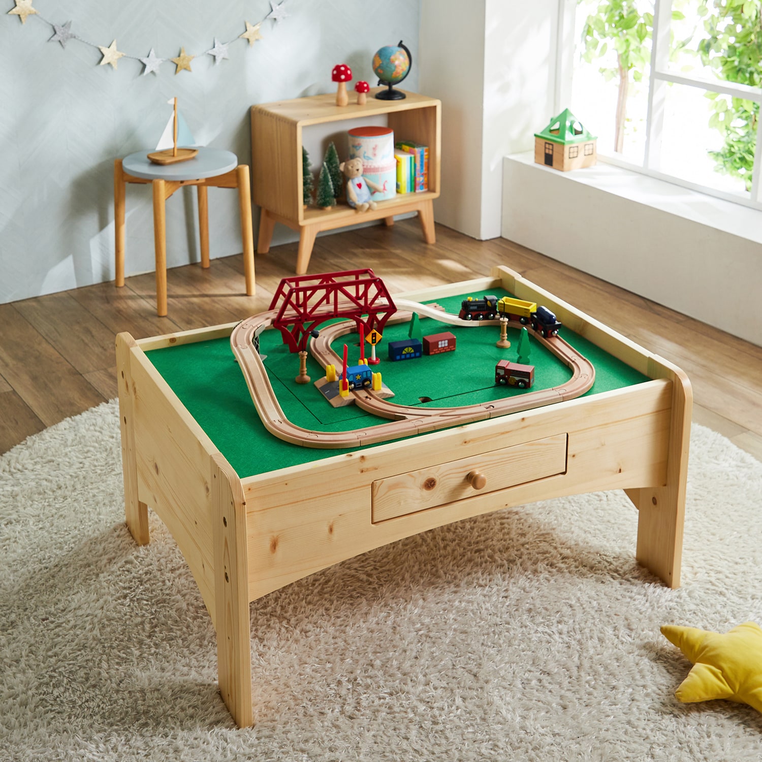 おもちゃを広げやすくしまいやすいキッズテーブル（おもちゃ収納/絵本収納）｜通販のベルメゾンネット