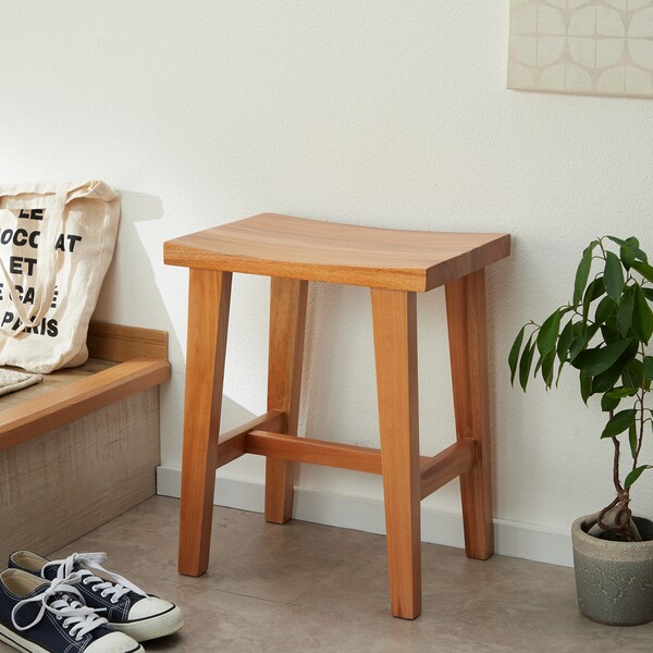 【ベルメゾン】置き場所を選ばない天然木マホガニー材のスツール