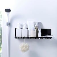 トレーL／浅型なので、長い物は寝かせてフチにひっかけて水切りも可能