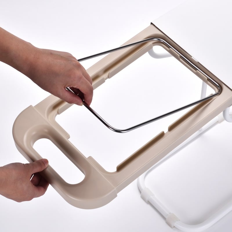 取っ手・ホルダーアップ/ホワイト×ライトベージュ