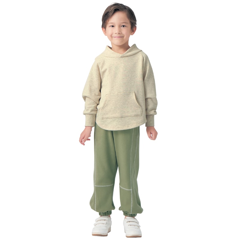 オートミール／モデル身長115cm・110サイズ着用