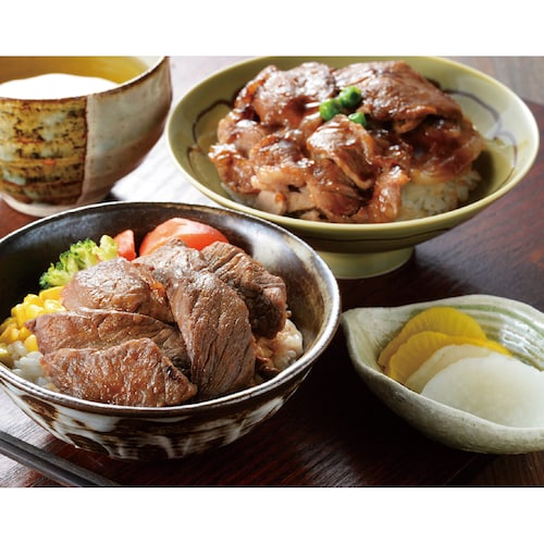 北海道産牛ステーキ丼＆豚丼