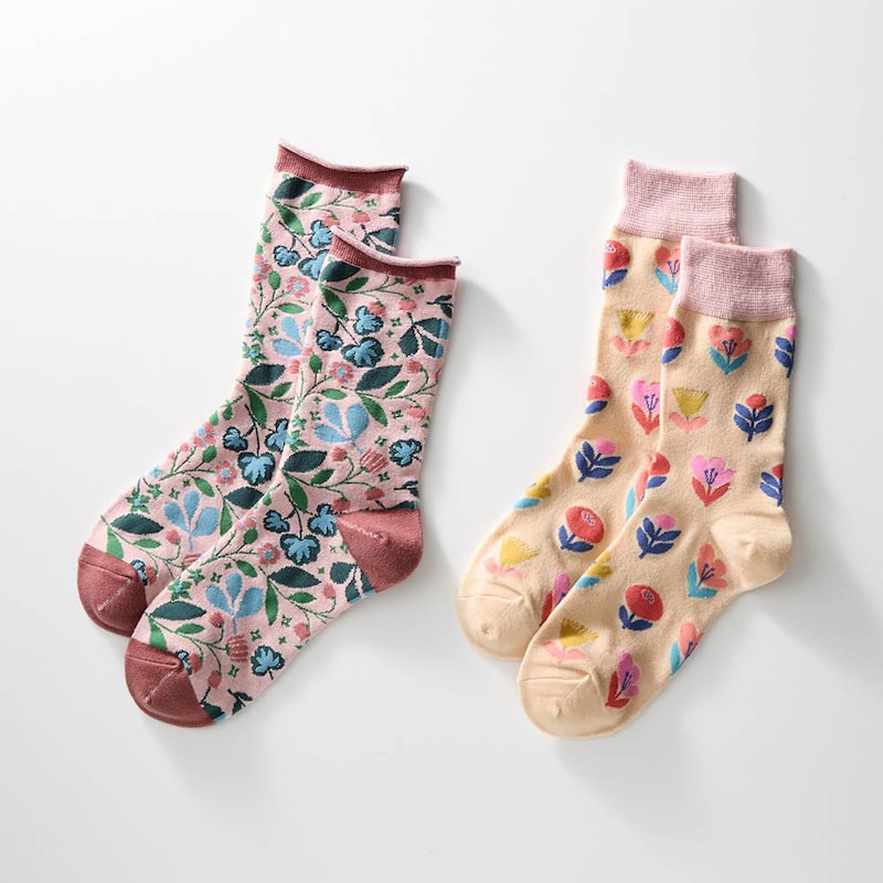 森の中の花摘み＆レトロピクニック
