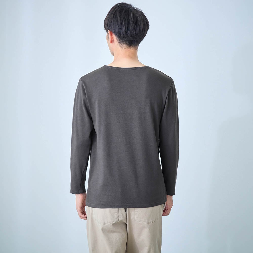 モデル身長176cm／L