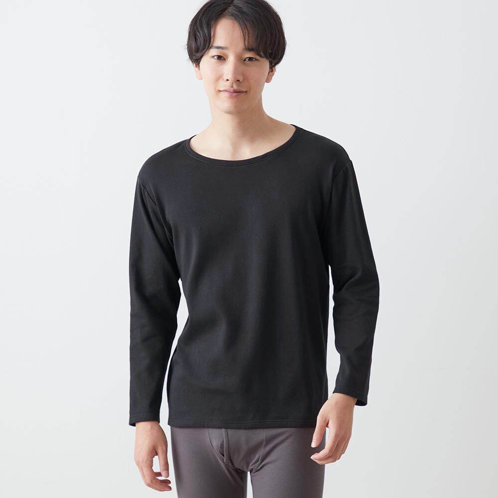 ブラック