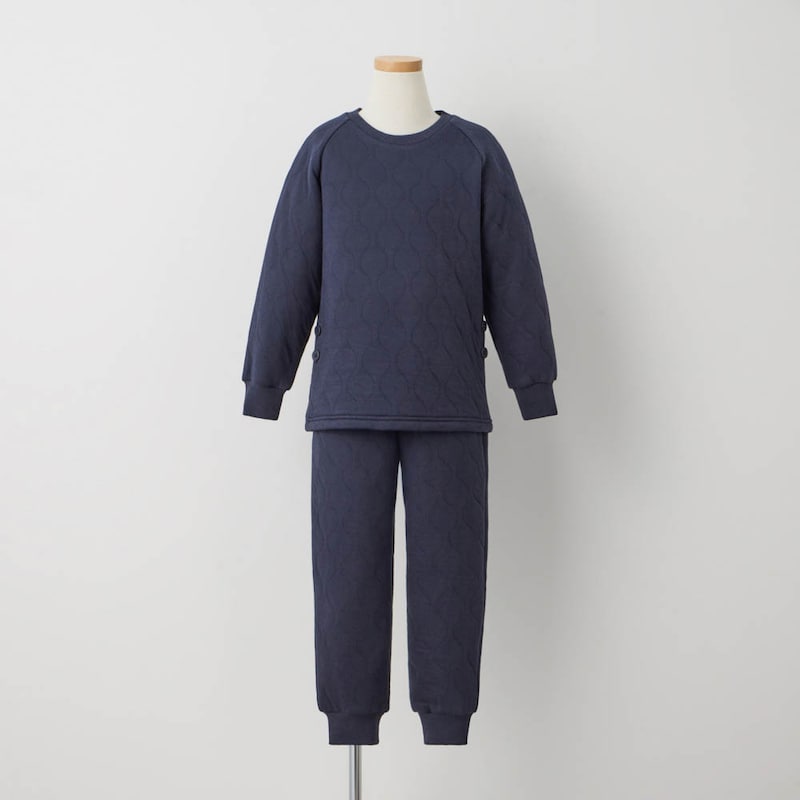 ダークネイビー