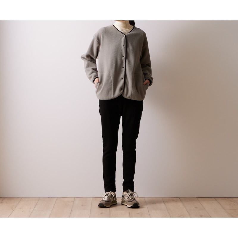 グレー／モデル身長172cm・Mサイズ着用