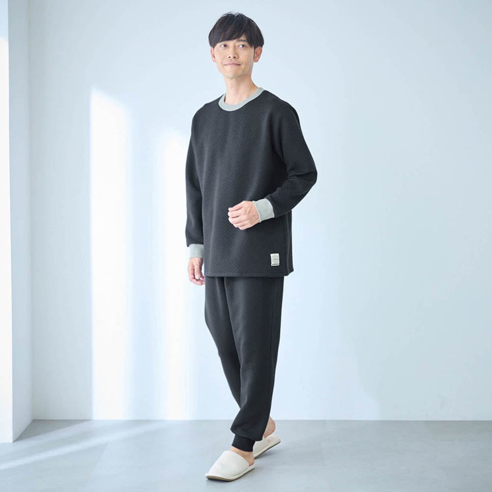 スミクロ（裾リブタイプ）／モデル身長176cm・Lサイズ
