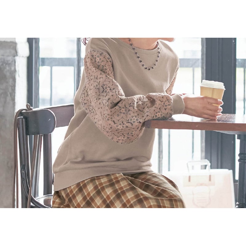 グレージュ／モデル身長160cm・Mサイズ着用