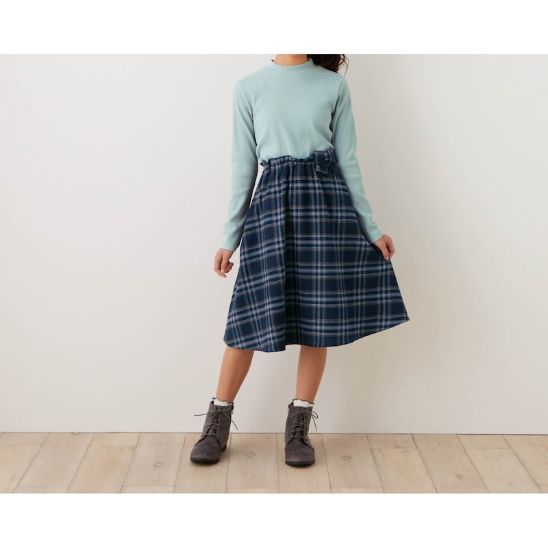 スモーキーサックス／モデル身長：153cm、着用サイズ：150