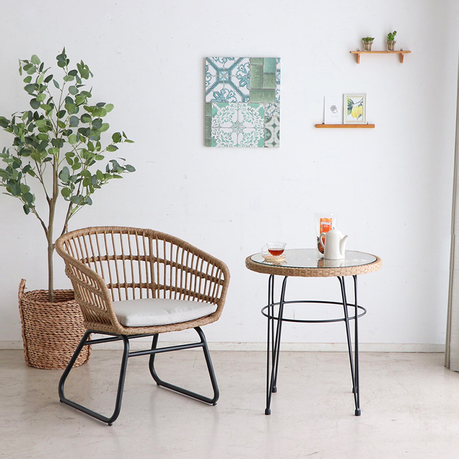 ラタンデザインのカフェテーブル（ダイニングテーブル/セット）｜通販