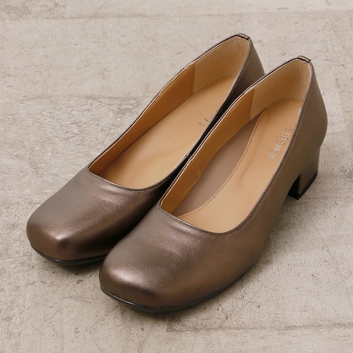 【受注生産】本革モダンオブリークパンプス（21～25.5cm）［日本製］
