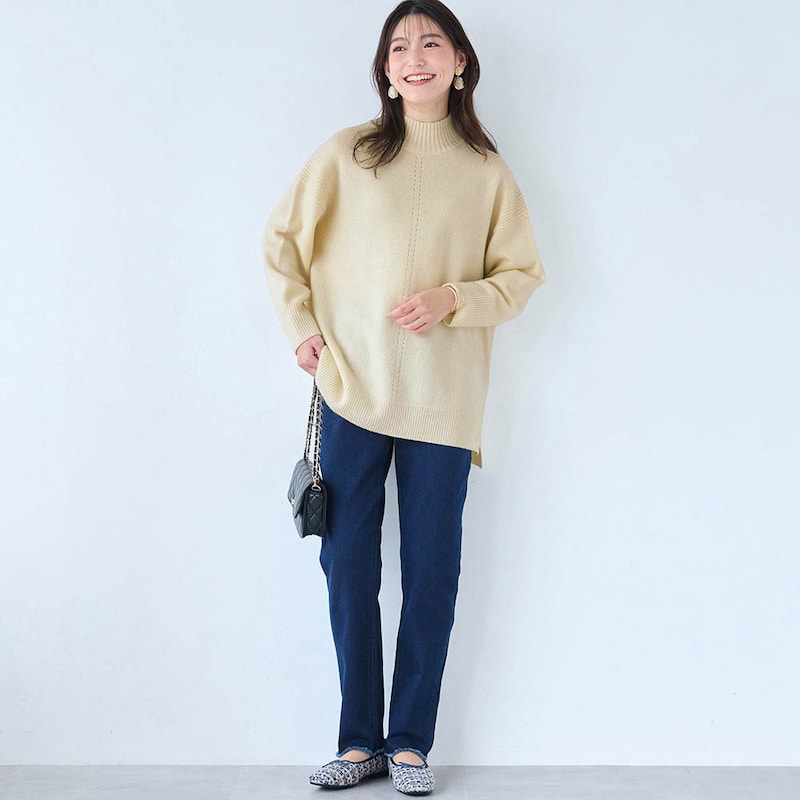 モデル身長170cm／M　＜アイボリー＞