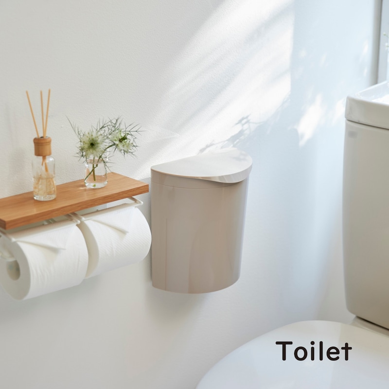 壁取付でトイレに