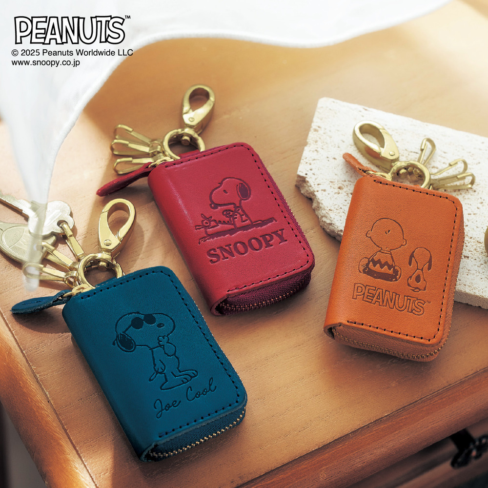 【ピーナッツ/PEANUTS】栃木レザー製スマートキーケース〔日本製〕 「スヌーピー」