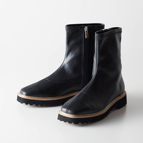 厚底ストレッチショートブーツ ＜22.5～23.5cmのみ＞