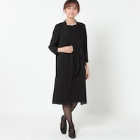 着用モデルの身長は、165cm、普段着用Sサイズ、着用９号サイズ