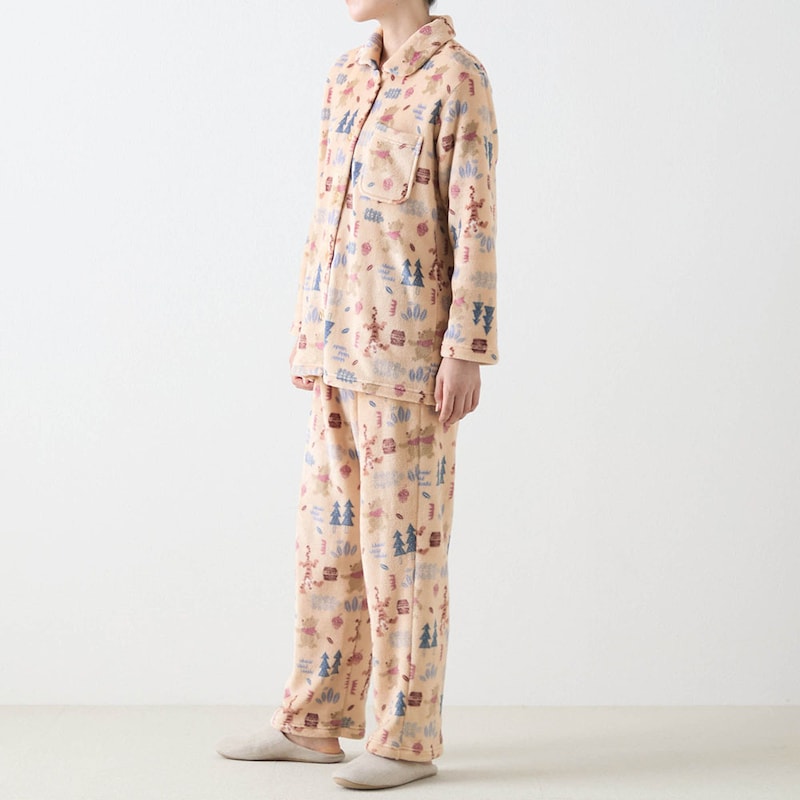 モデル身長167cm／Ｍ ※写真は撮影用のため股下+4cmになります。