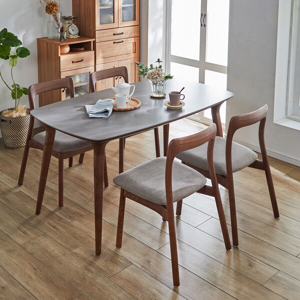 【ベルメゾン】やさしい丸みのセラミック天板ダイニングテーブル