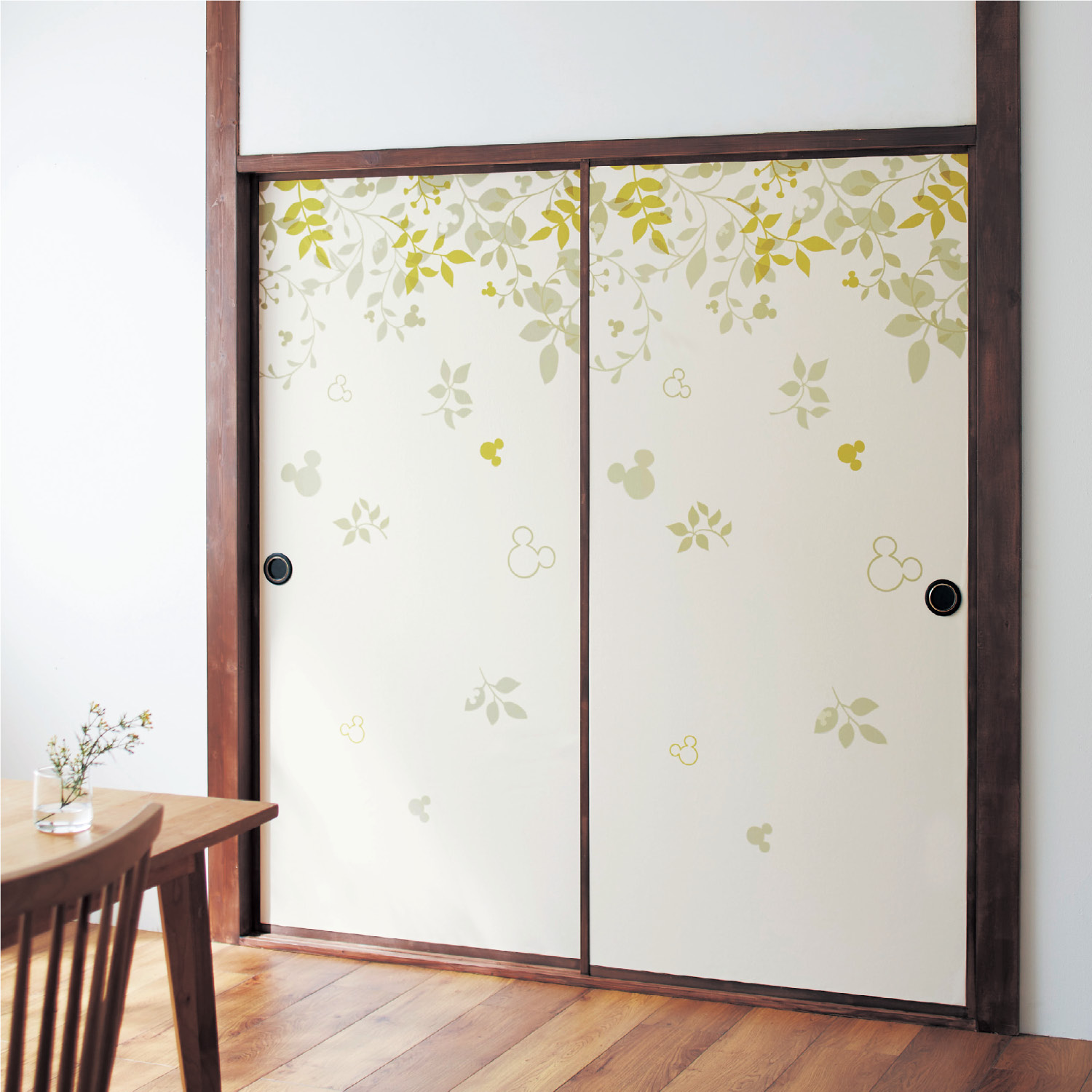 【ディズニー/Disney】水で貼るふすま紙2枚セット「ミッキーモチーフ」 【ディズニー/Disney】水で貼るふすま紙2枚セット「ミッキーモチーフ」