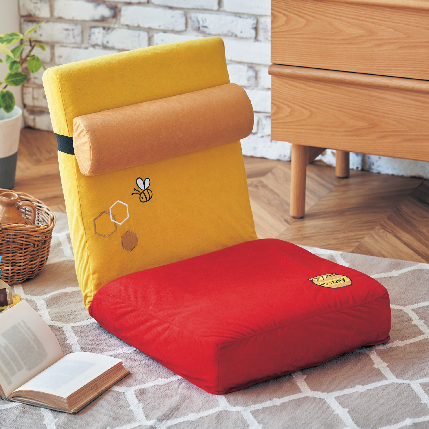 サポートクッション付きリクライニング座椅子(選べるキャラクター)(ディズニー/Disney) サポートクッション付きリクライニング座椅子(選べるキャラクター)(ディズニー/Disney)