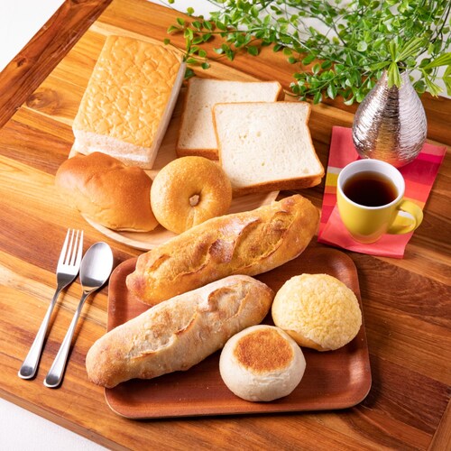 【定期お届け】【送料無料】 地元に愛されるパン屋さんのおすすめパンセット ：4回シリーズ