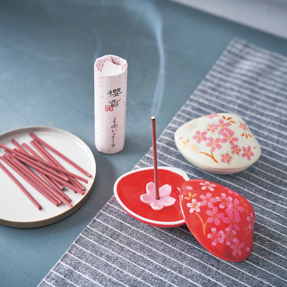 【ベルメゾン】貝の小皿付き桜のお香セット