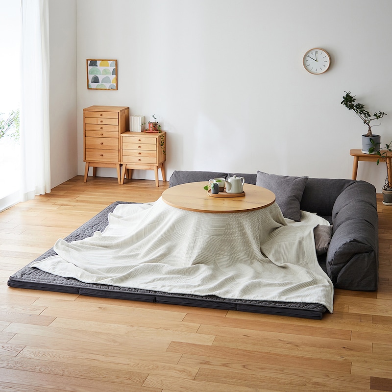 チャコール／大