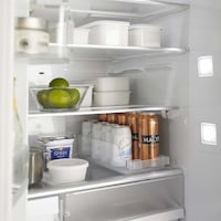 500mL缶なら立てて、10本まで収納できます