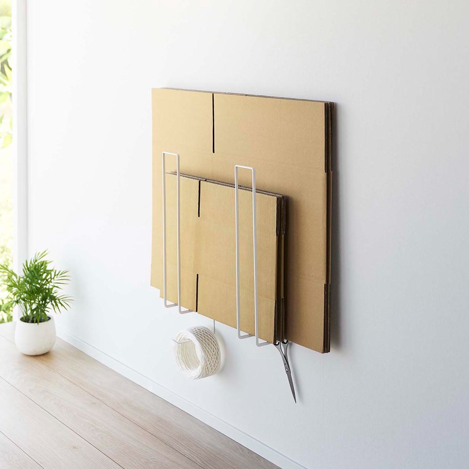 【タワー/tower】ウォールダンボール & 新聞ストッカー 【タワー/tower】ウォールダンボール & 新聞ストッカー