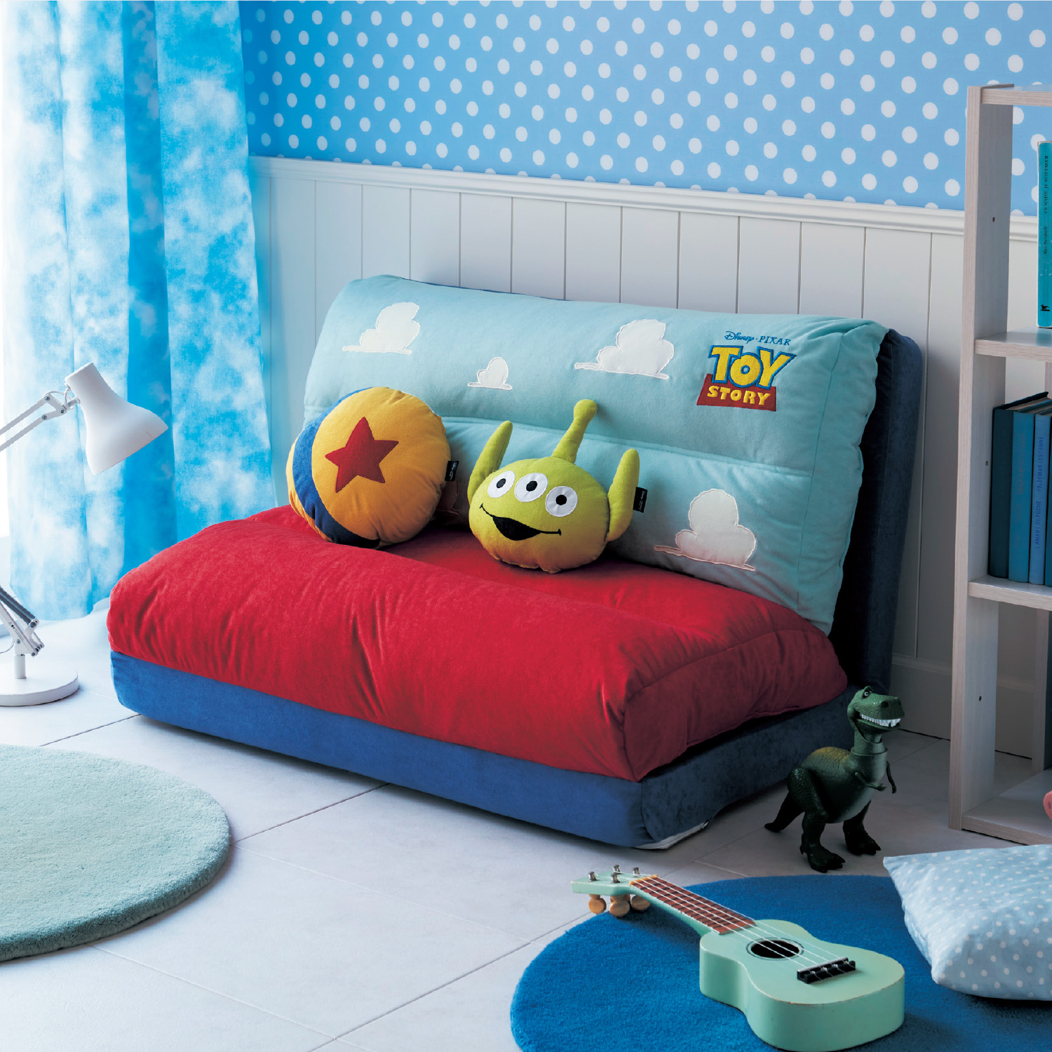 【3/16まで大型送料無料】 その存在感に癒される。ブランケット付き4WAYソファーベッド(選べるキャラクター)(ディズニー/Disney) 【3/16まで大型送料無料】 その存在感に癒される。ブランケット付き4WAYソファーベッド(選べるキャラクター)(ディズニー/Disney)