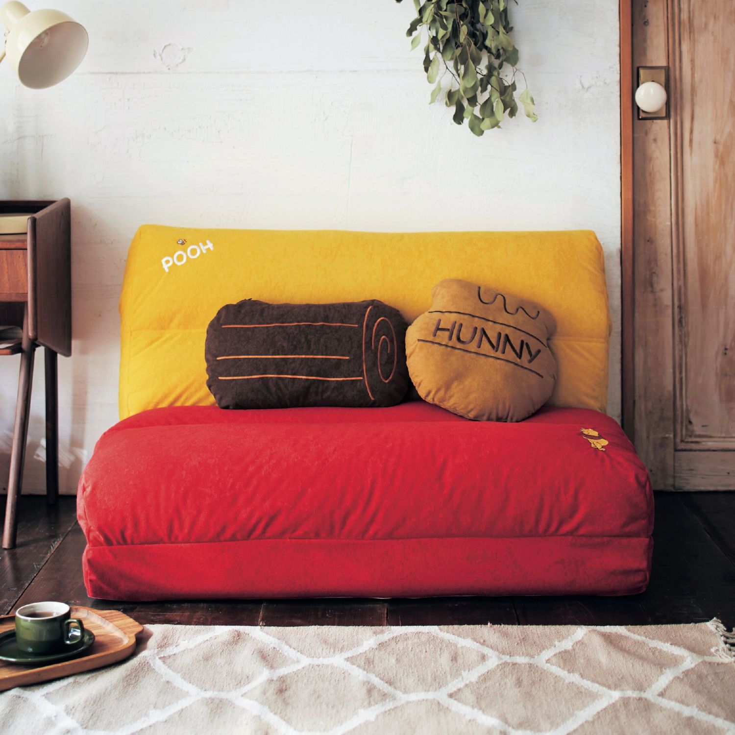 その存在感に癒される。ブランケット付き4WAYソファーベッド(選べるキャラクター)(ディズニー/Disney) その存在感に癒される。ブランケット付き4WAYソファーベッド(選べるキャラクター)(ディズニー/Disney)