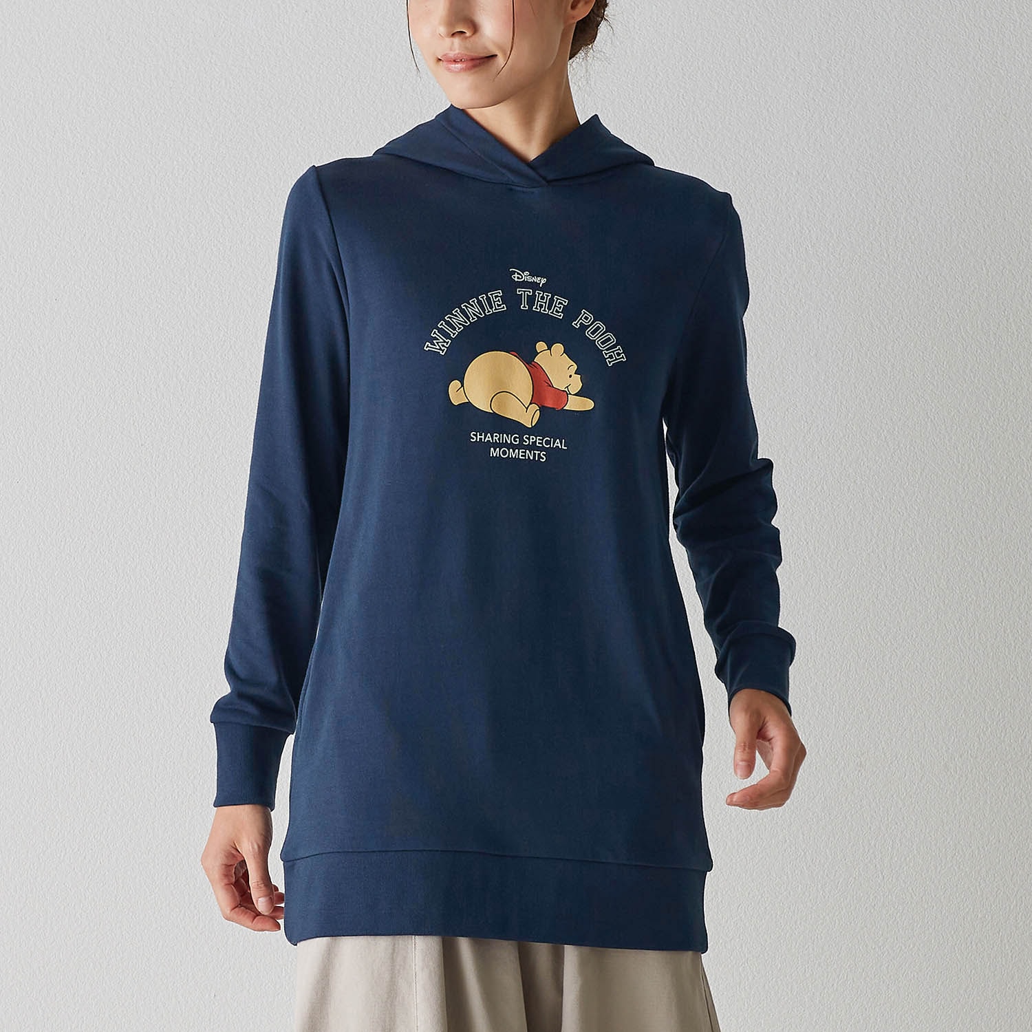 格安店 くまのプーさんトレーナーパーカーMサイズ abamedyc.com