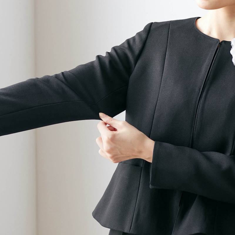 ストレッチ性のある素材で動きやすい