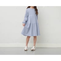 ペールブルー／モデル身長132cm・130サイズ着用