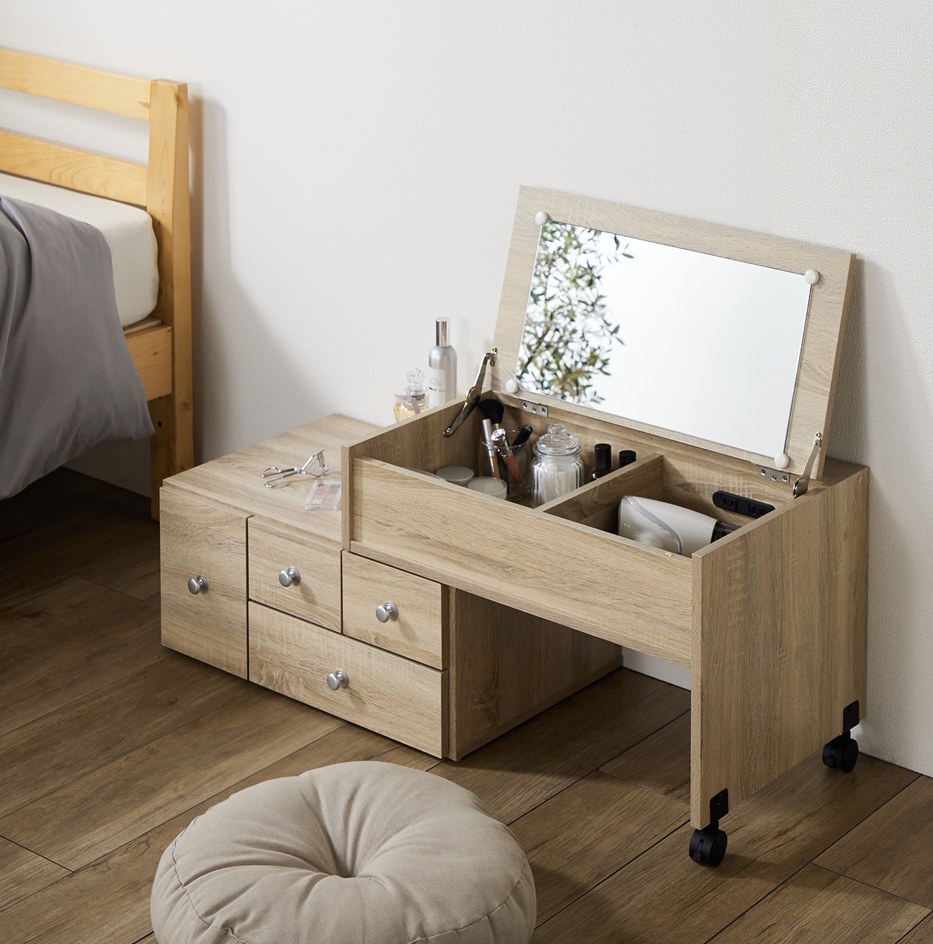 【ベルメゾン】収納たっぷり伸長式コスメワゴン 【ベルメゾン】収納たっぷり伸長式コスメワゴン