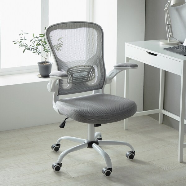 【ベルメゾン】ロッキング機能付きメッシュワークチェア