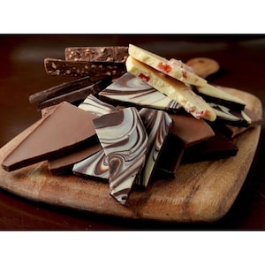【蒲屋忠兵衛商店】【フードロス対策】【25%OFF】 割れチョコMIX5種600g (賞味期限2025年8月15日)