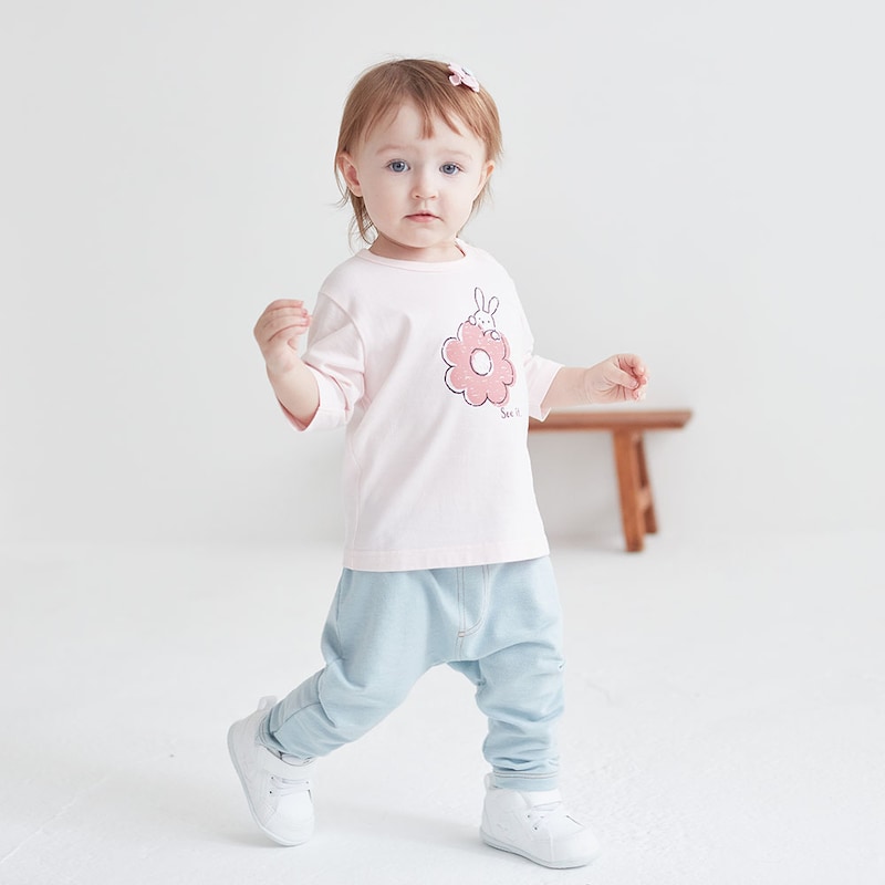 サックスデニット／モデル身長80㎝・80サイズ着用