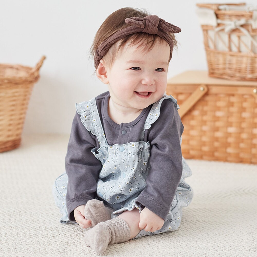肩フリルサロペット風長袖前開きカエルロンパース（ベビー服