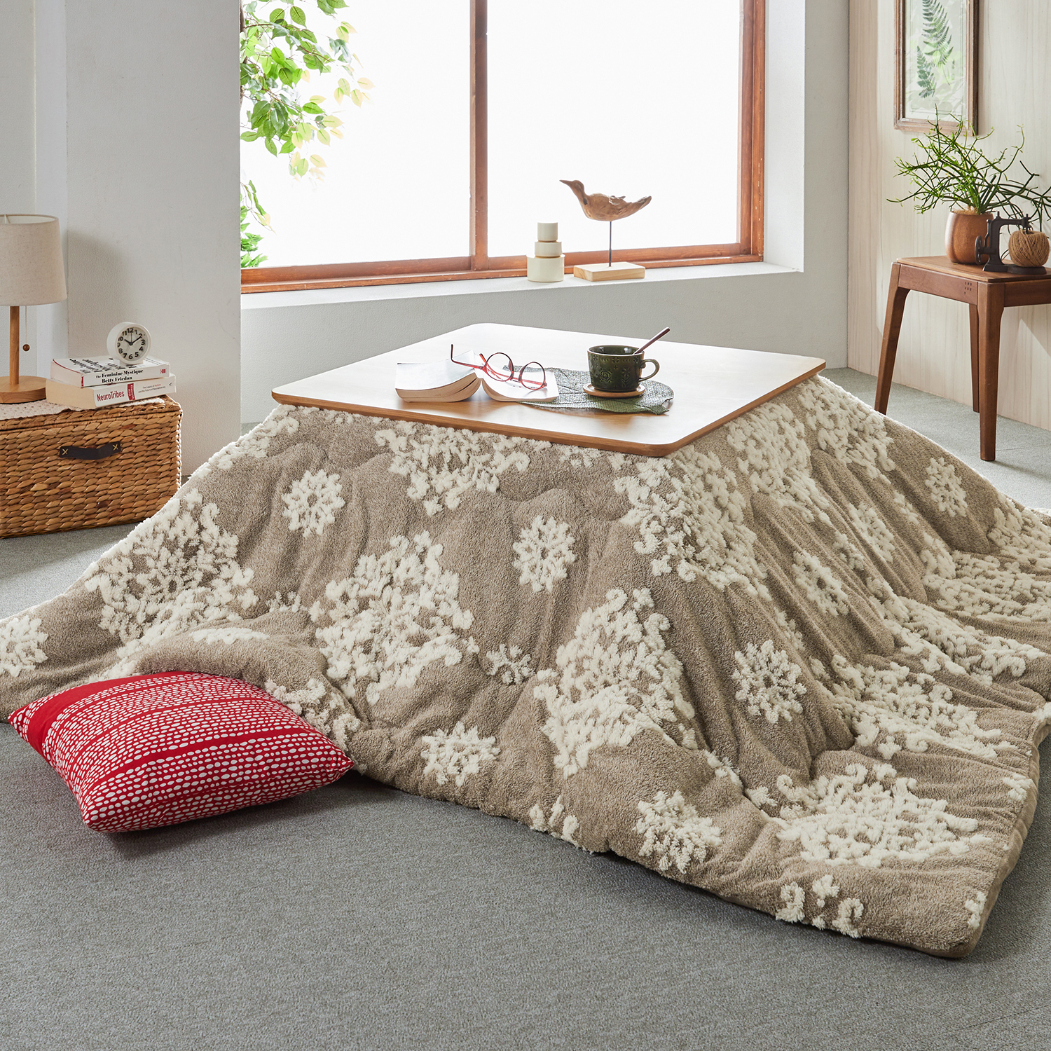 【ベルメゾン】上品な結晶柄のこたつ布団(シュシュ) 【ベルメゾン】上品な結晶柄のこたつ布団(シュシュ)