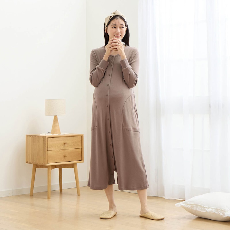 チョコレートブラウン／モデル身長165cm・マタニティMサイズ着用