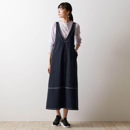 【23年春新作】 綿100％デニムライク配色ステッチジャンパースカート