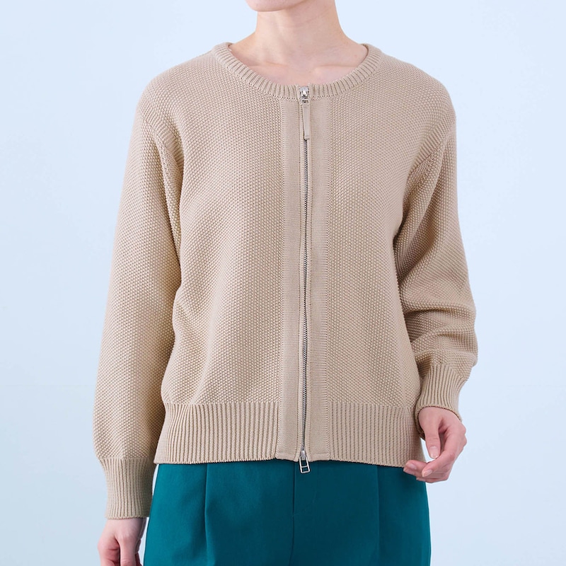 モデル身長168cm／M