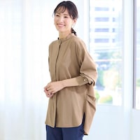 ベージュ