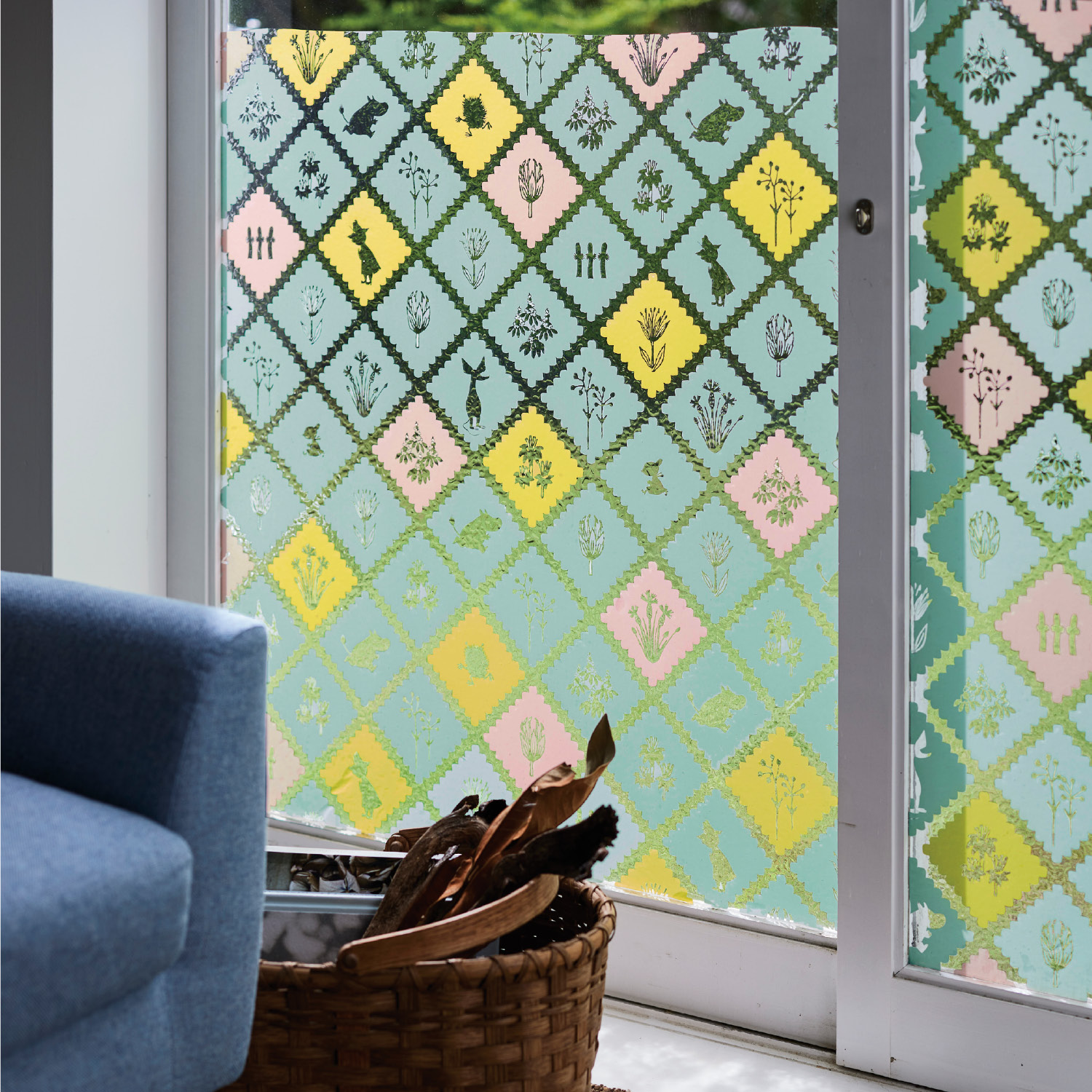 【ムーミン/MOOMIN】UVカット機能付き窓貼りシート「ムーミン」 【ムーミン/MOOMIN】UVカット機能付き窓貼りシート「ムーミン」